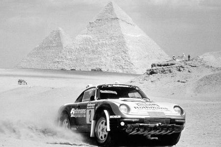 Bei der Pharaonen-Rallye 1985 setzte Porsche erstmals den Typ 959 mit dem vorgesehenen Bi-Turbo-Triebwerk ein. Saeed Al-Hajr...