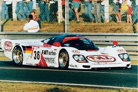 Der Sieg bei den 24 Stunden von Le Mans 1994 basierte auf dem privaten Engagement von Jochen Dauer, der den 962 an das gelte...