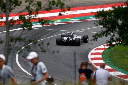 Valtteri Bottas - Mercedes - GP Österreich - Spielberg - Formel 1 - Freitag - 7.7.2017