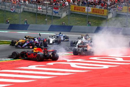 Max Verstappen - Fernando Alonso - Daniil Kvyat - Start - GP Österreich 2017 - Spielberg - Rennen Max Verstappen - Fernando Alonso - Daniil Kvyat - Start - GP Österreich 2017 - Spielberg - Rennen