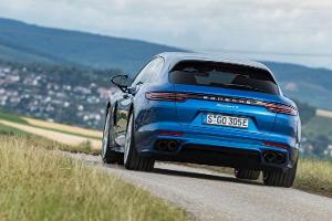 Porsche Panamera Sport Turismo 4 E-Hybrid - Sport-Kombi - Fahrbericht