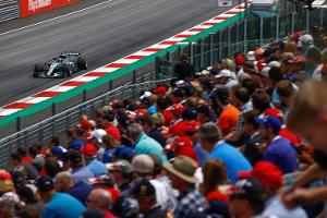 Valtteri Bottas vernascht sie alle