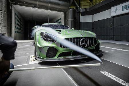 Mercedes AMG GT4 - 2017