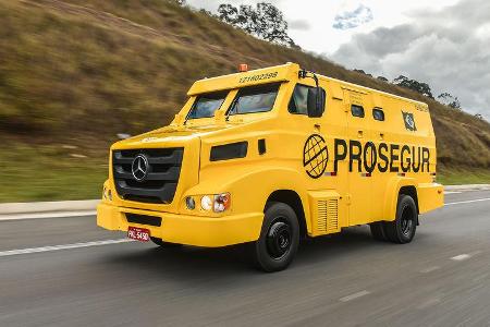 Mercedes Sicherheitstransporter
