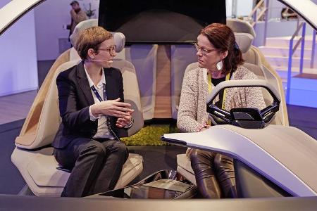 BMW i Inside Future CES 2017 Birgit Priemer