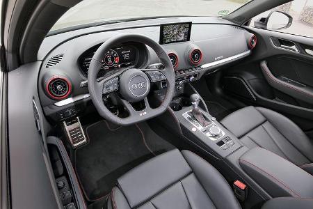 Audi S3 Limousine 2.0 TFSI Quattro, Cockpit
