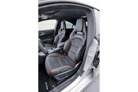 Mercedes-AMG CLA 45 4Matic, Fahrersitz