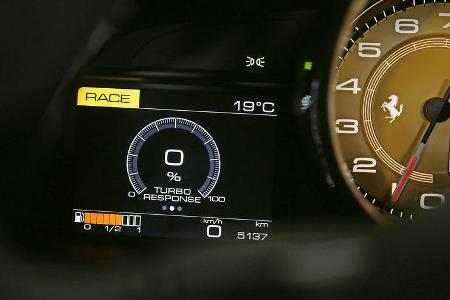 Ferrari 488 GTB, Anzeigeinstrument