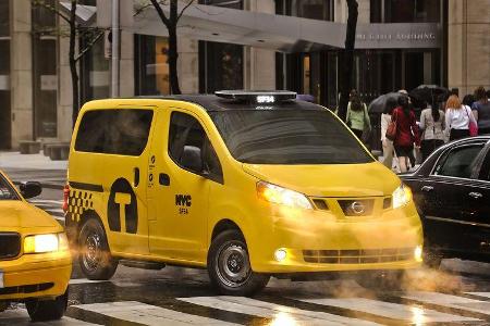Nissan NV200 Taxi New York 2013