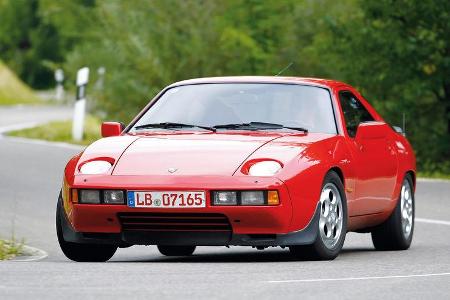 Porsche 928