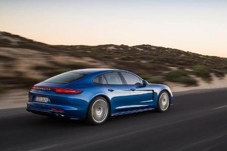 Porsche Panamera 4 E-Hybrid
