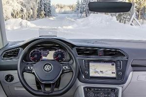 Neue beheizbare, drahtlose Frontscheibe von VW