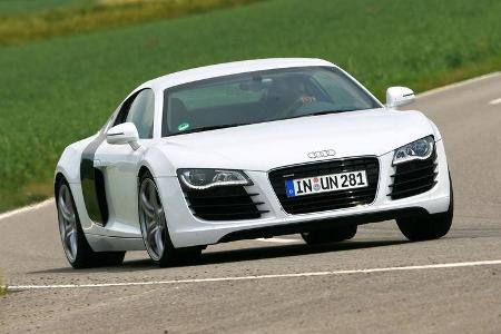 Audi R8 V8