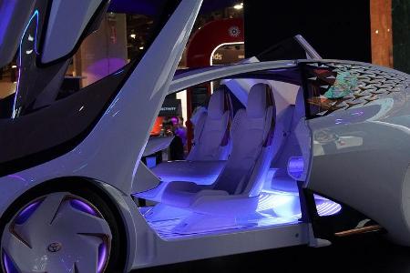 CES 2017, Toyota Concept i