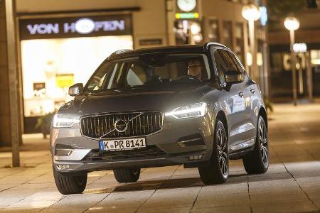 Volvo XC60 T5 AWD Inscription (2017), Front