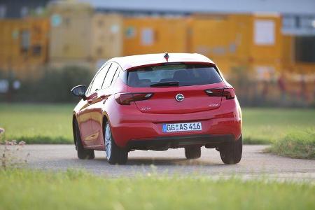 Opel Astra 1.0 Turbo, Heckansicht