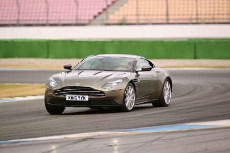 sport auto Award 2017 - O 141 - Aston Martin DB11