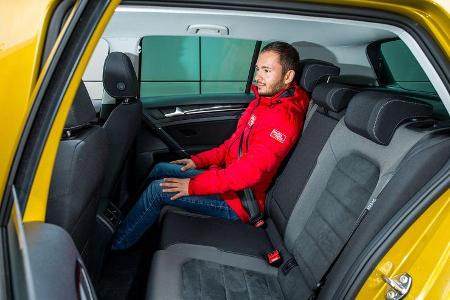 VW Golf 1.5 TSI, Fondsitze