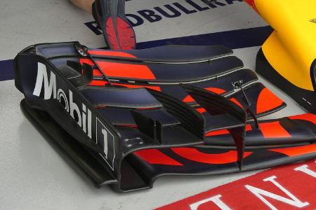 Red Bull - GP Singapur - Formel 1 - Freitag - 15.9.2017