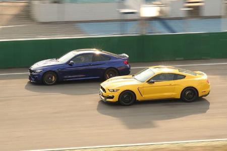 BMW M4 CS, Mustang Shelby GT350, Seitenansicht