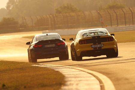 BMW M4 CS, Mustang Shelby GT350, Heck