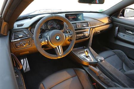 BMW M4 CS, Interieur