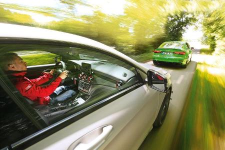 Audi RS3, Mercedes-AMG CLA 43,Fahreindruck Fahrerseite