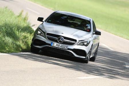 Mercedes-AMG CLA 45, Front