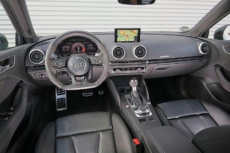 Audi RS3, Interieur
