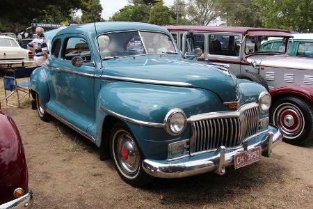 1946 DeSoto Diplomat Special Deluxe Coupe (SP15)
