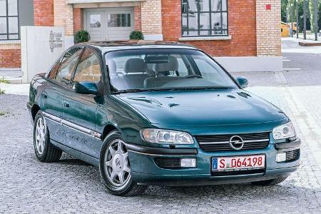 Opel Omega B 2.0 Front