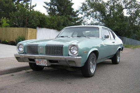 Oldsmobile Omega