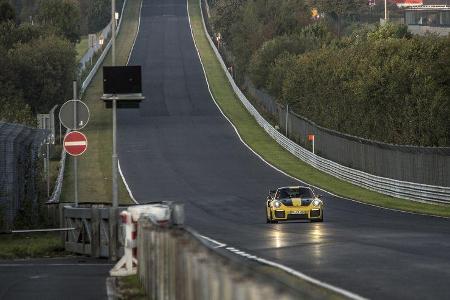 Porsche 911 GT2 RS (2017), Rundenrekord Nordschleife Nürburgring, 6:47,3 Minuten