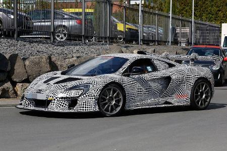 McLaren 675LT Rennversion MV715-23 Erlkönig