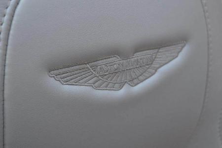 Aston Martin Vanquish Volante AM37