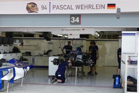 Sauber - Formel 1 - GP Bahrain -Sakhir - Donnerstag - 13.4.2017