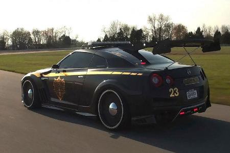 Nissan GT-R Police Pursuit