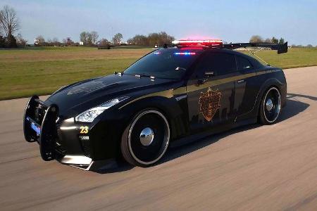 Nissan GT-R Police Pursuit