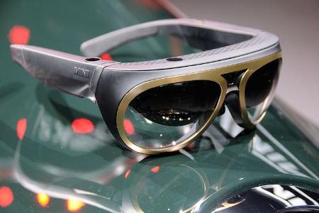 04/2015 MINI Augmented Vision