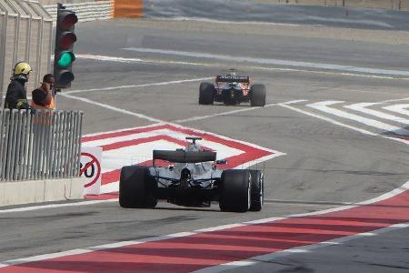 Valtteri Bottas - Mercedes - Formel 1 - Testfahrten - Bahrain - Mittwoch - 19.4.2017