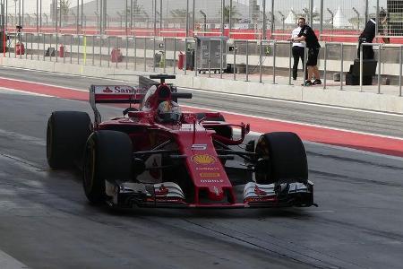 Sebastian Vettel - Ferrari - Formel 1 - Testfahrten - Bahrain - Mittwoch - 19.4.2017