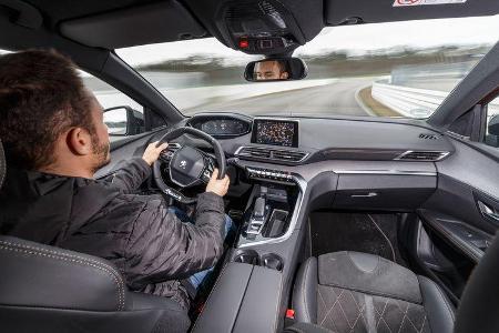 Peugeot 3008 BlueHDi 180, Cockpit