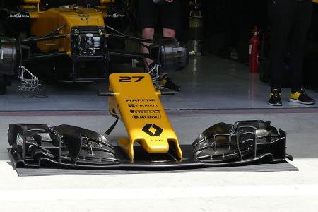 Renault - Formel 1 - GP Bahrain - Sakhir - Training - Freitag - 14.4.2017