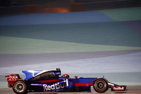 Daniil Kvyat - Toro Rosso - Formel 1 - GP Bahrain - Sakhir - Training - Freitag - 14.4.2017