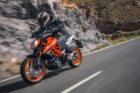 KTM 390 Duke