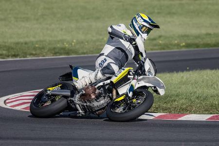 Husqvarna 701 Supermoto