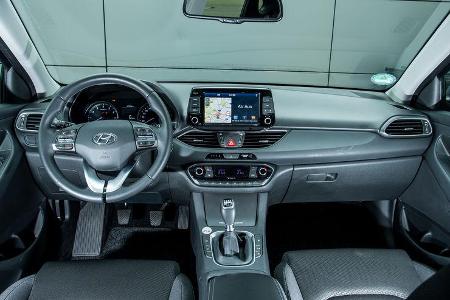 Hyundai i30 1.4 T-GDI, Cockpit