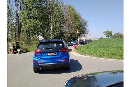 Reportage: i-Mobility-Rallye: Autos mit alternativen Antriebskonzepten auf einer Wettfahrt rund um Stuttgart