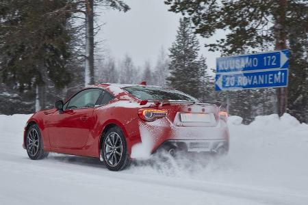 Toyota GT86 am Polarkreis, Finnland. Leseraktion