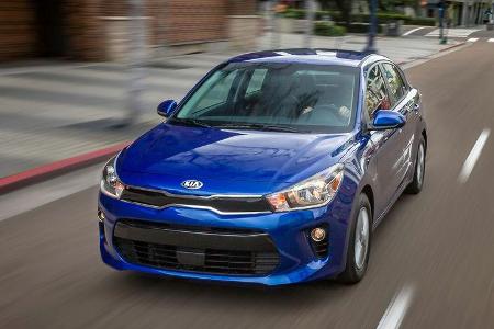 Kia Rio Sedan 04/2017
